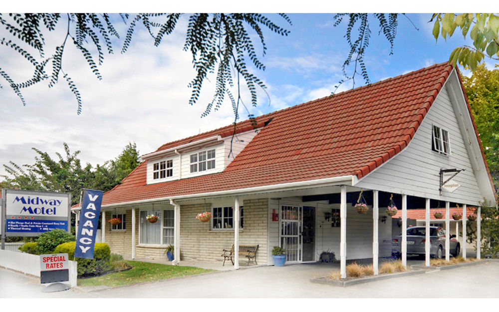 Motel Midway 3*