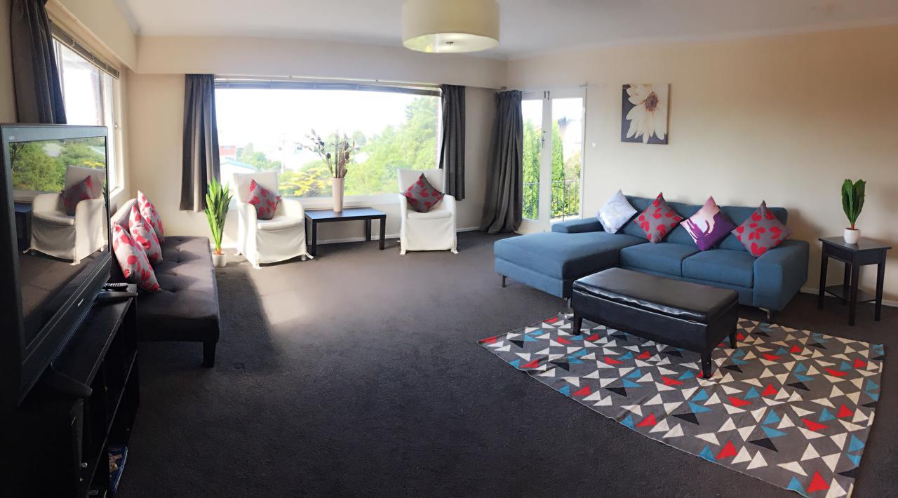 Holiday home Hillside Heaven Quiet And Comfortable *