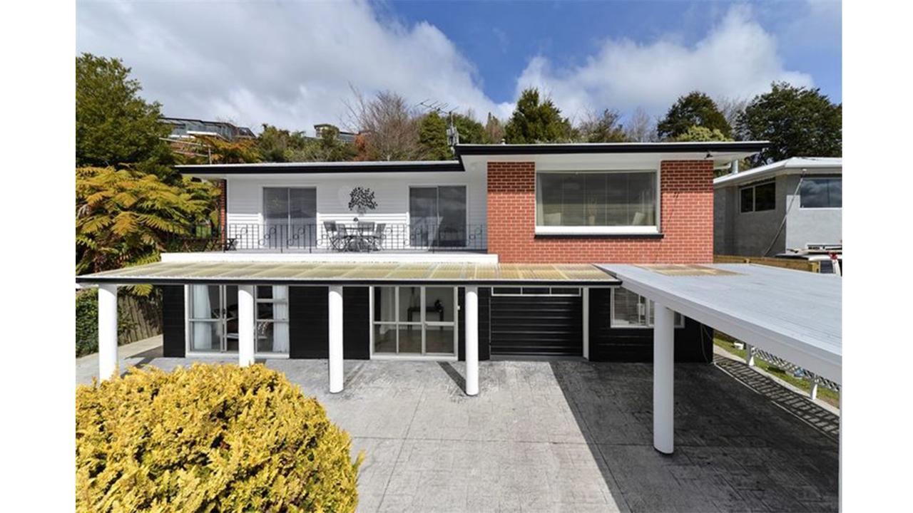 Holiday home Hillside Heaven Quiet And Comfortable *
