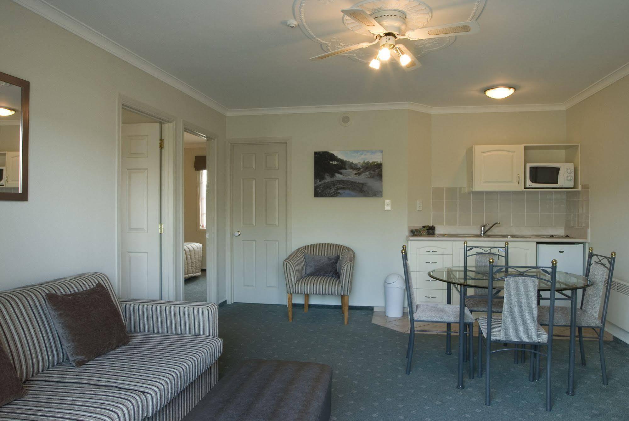 Silver Fern & Motel Rotorua