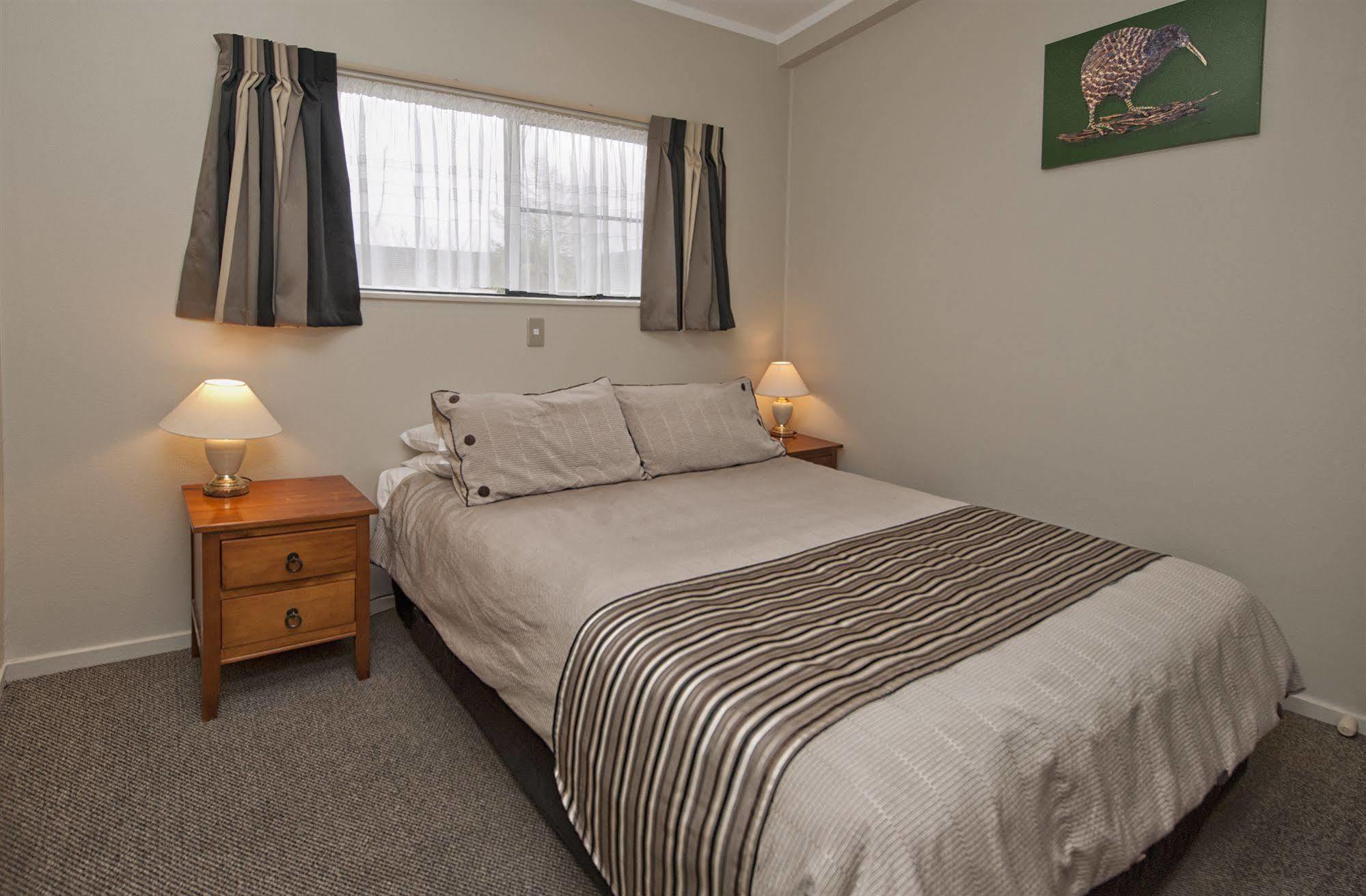 Sport Of Kings Motel 4*