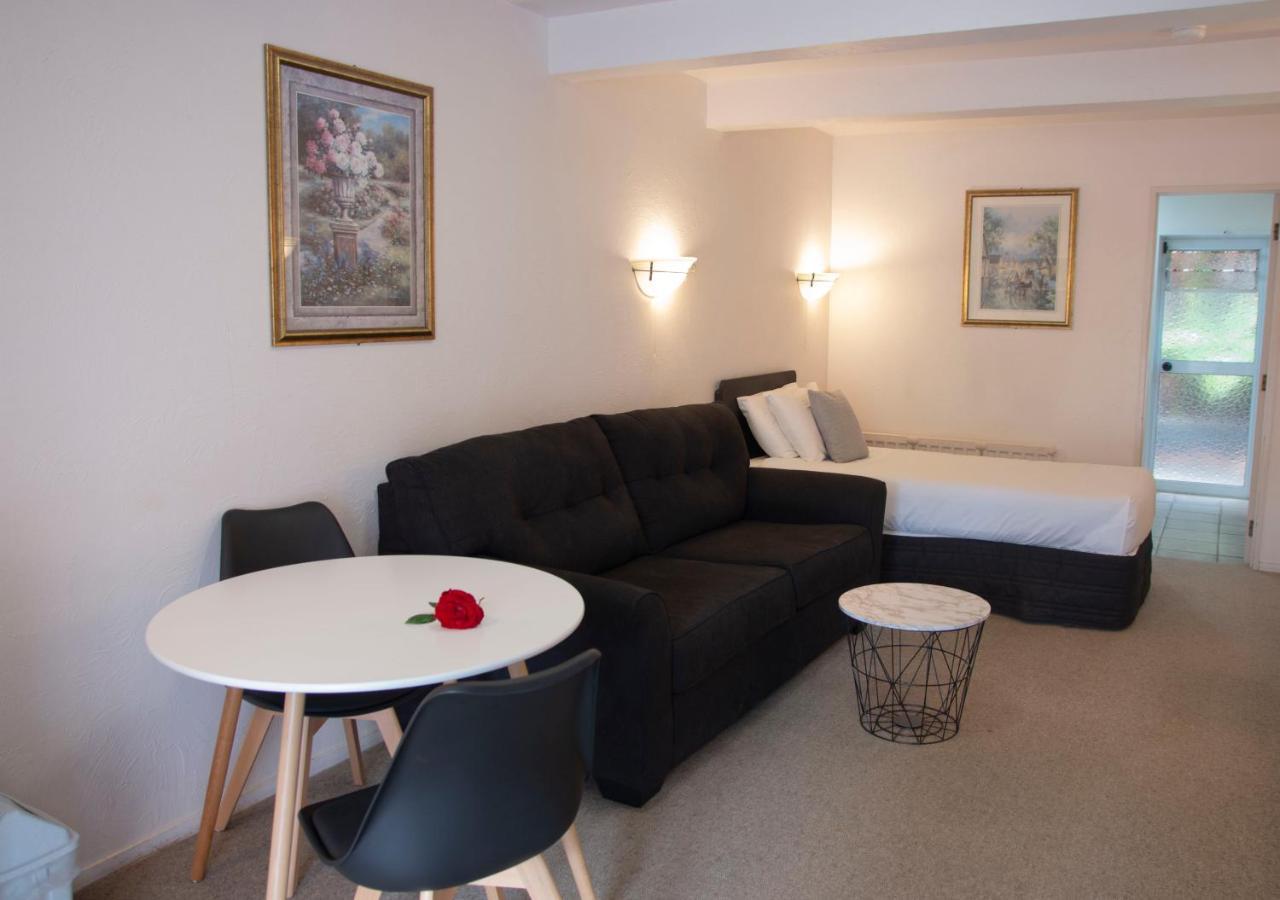 Motel Midway 3*