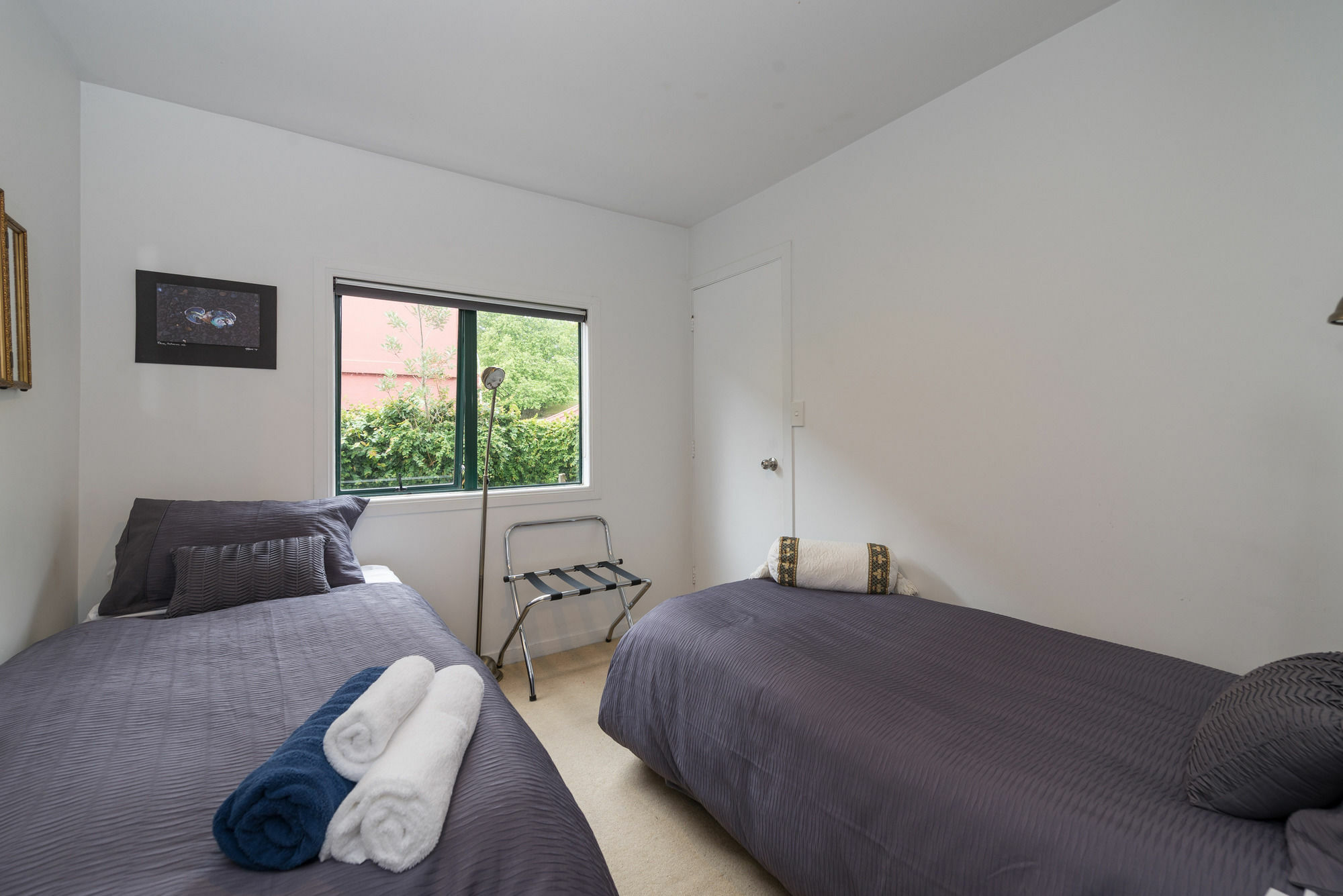 Lakeside Guest house 4*