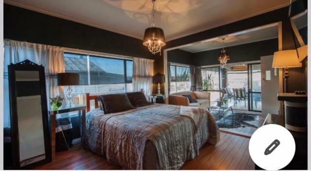 Skyline Skyrides Premium Property, Host Info For Pets * Rotorua
