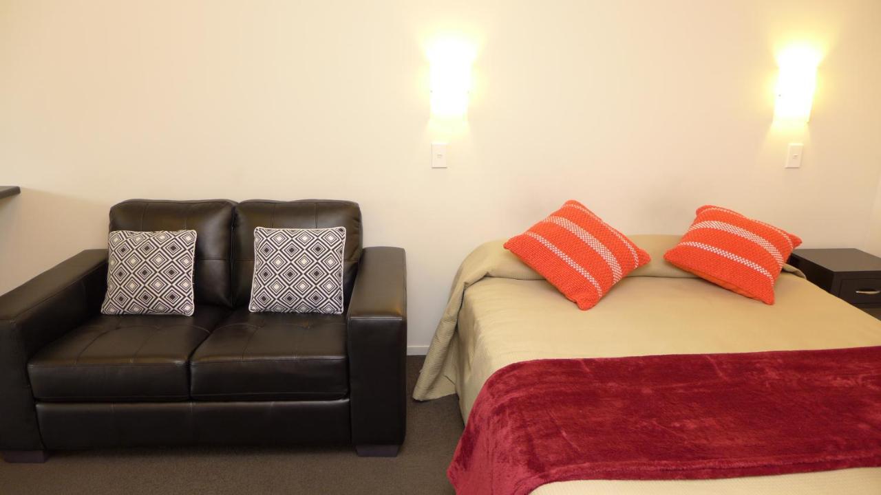Midway Motel 3*