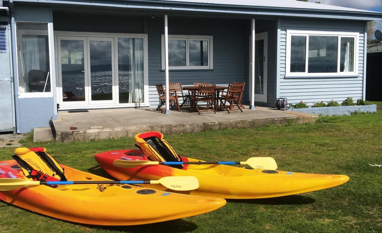 Blue On The Lake Holiday home *