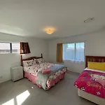 Perfect For Large Group-Near Redwood Forest