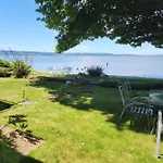 Lake View Room With Bathroom