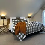 Karanda Bnb