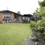 Roselake Retreat