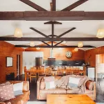 Paradise Valley Lodge - Exclusive Lodge