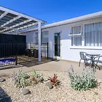 Thermal Oak Motel