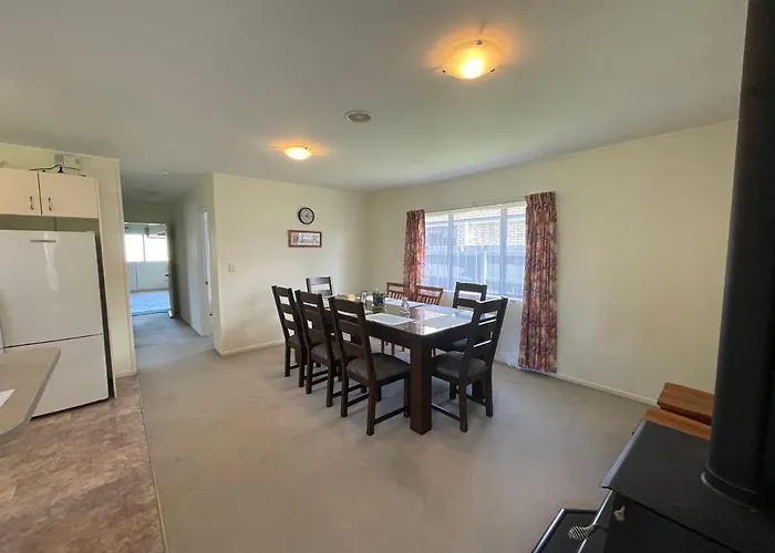Perfect For Large Group-Near Redwood Forest
