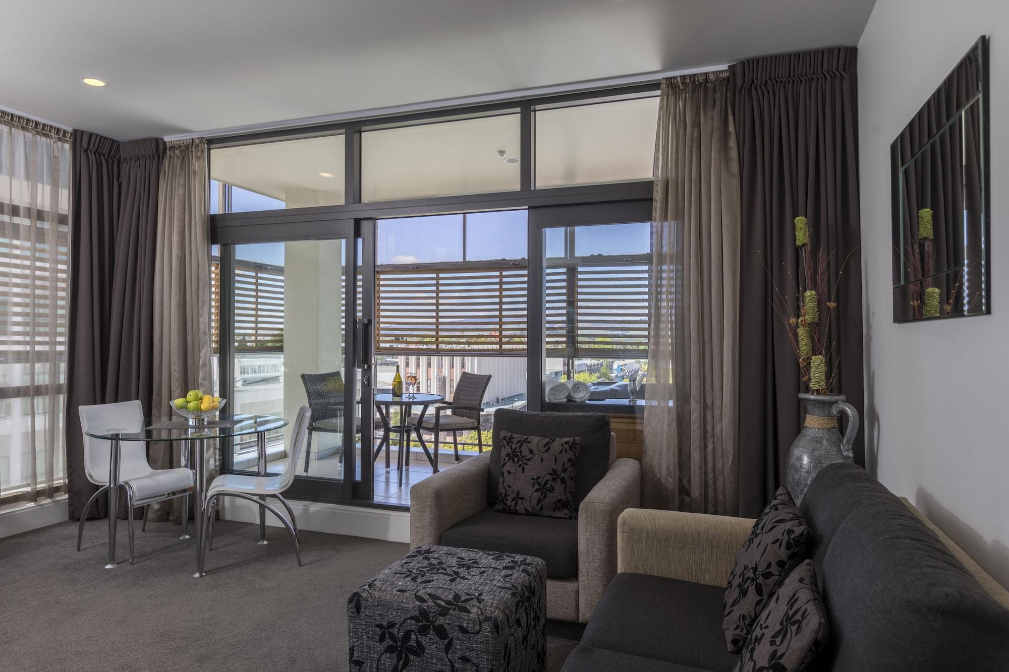 Aparthotel Quest 4*
