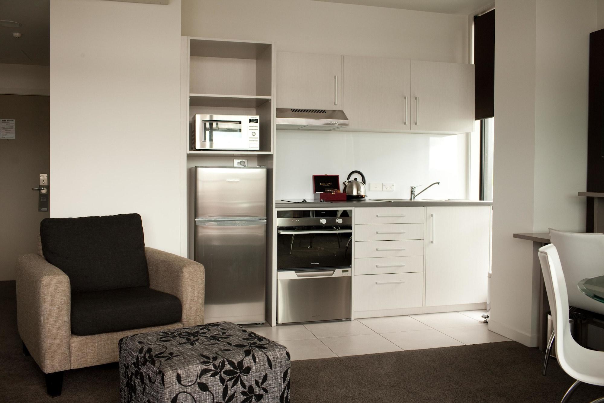 Quest Aparthotel 4*