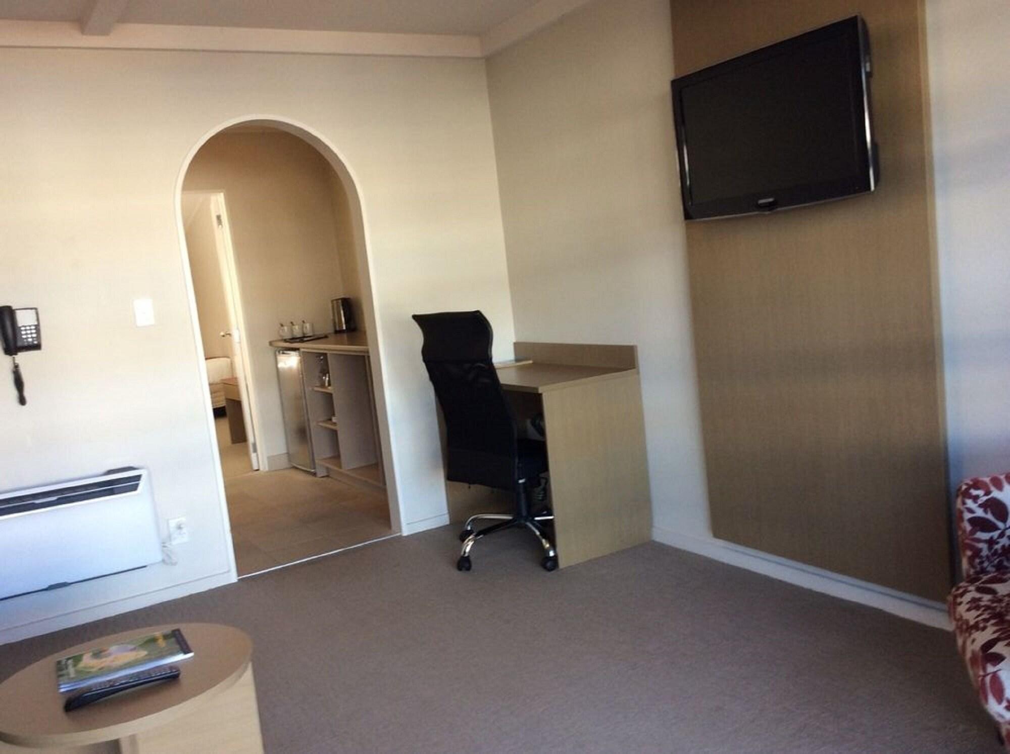 Lake Rotorua Hotel Hotel 4*