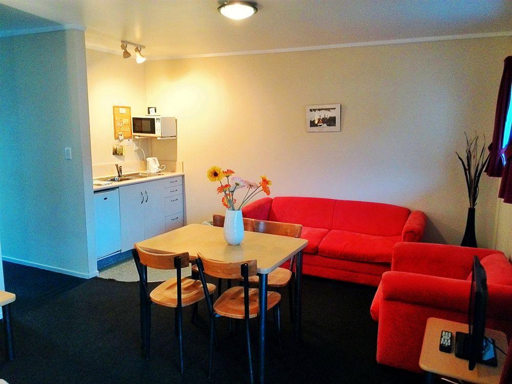 Motel Aurora 4*