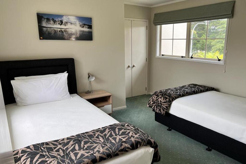 Motel Silver Fern &