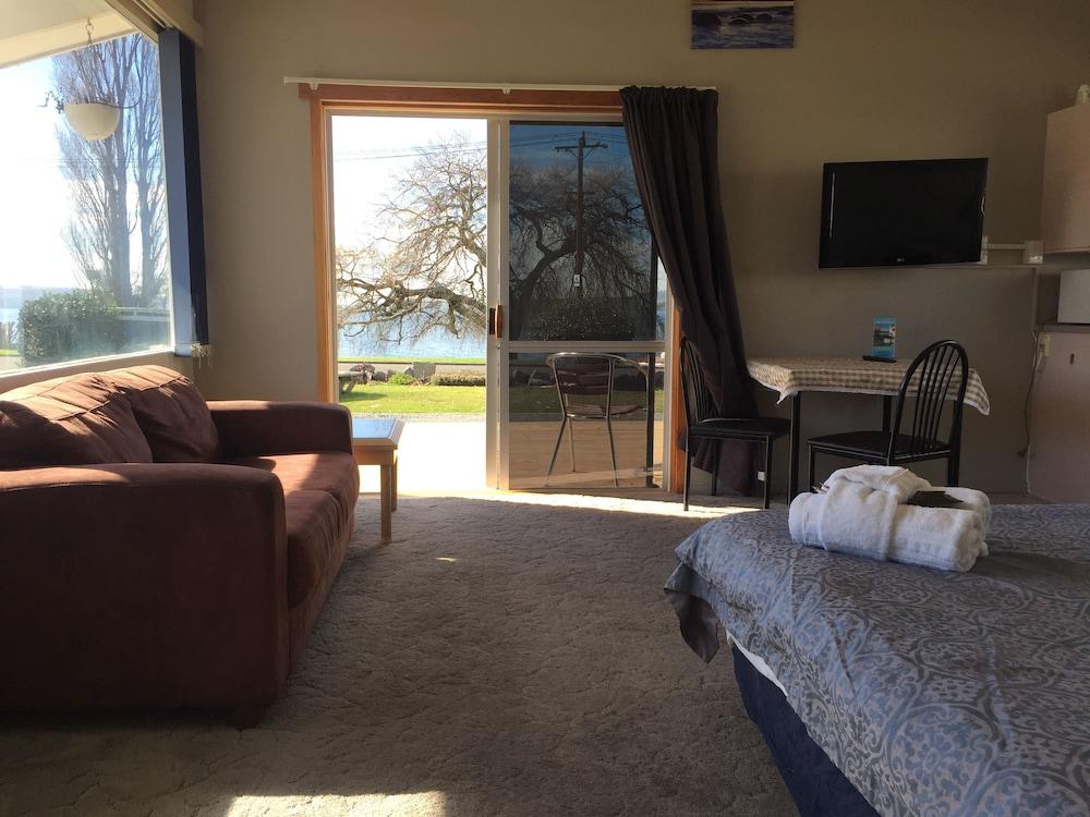 Jack & Di's Lakefront Motel Rotorua