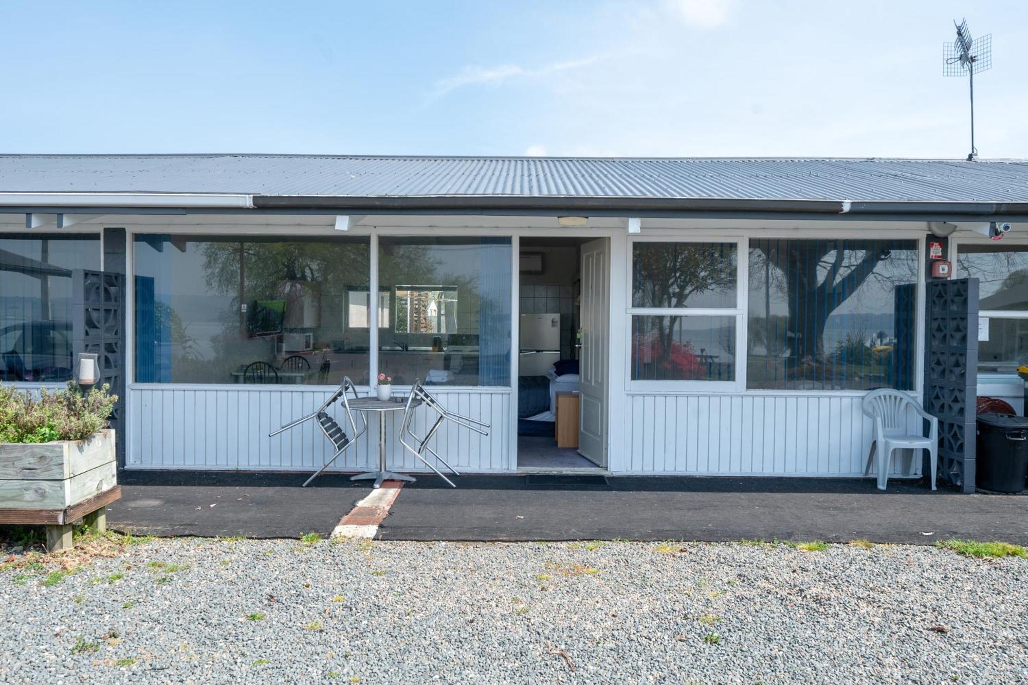 Jack & Di's Lakefront Motel Rotorua
