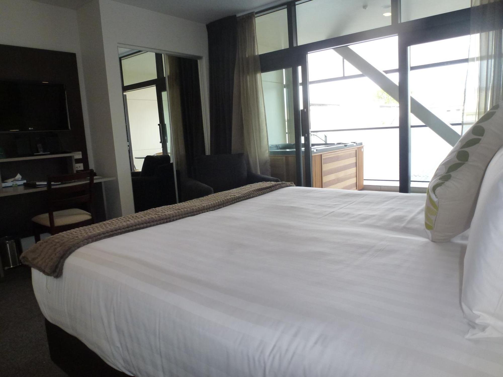 Aparthotel Quest 4*