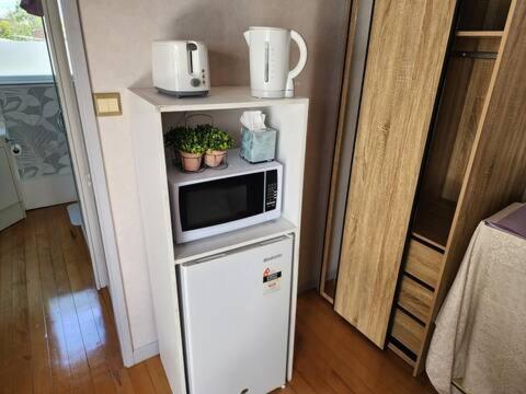 View With Bathroom *