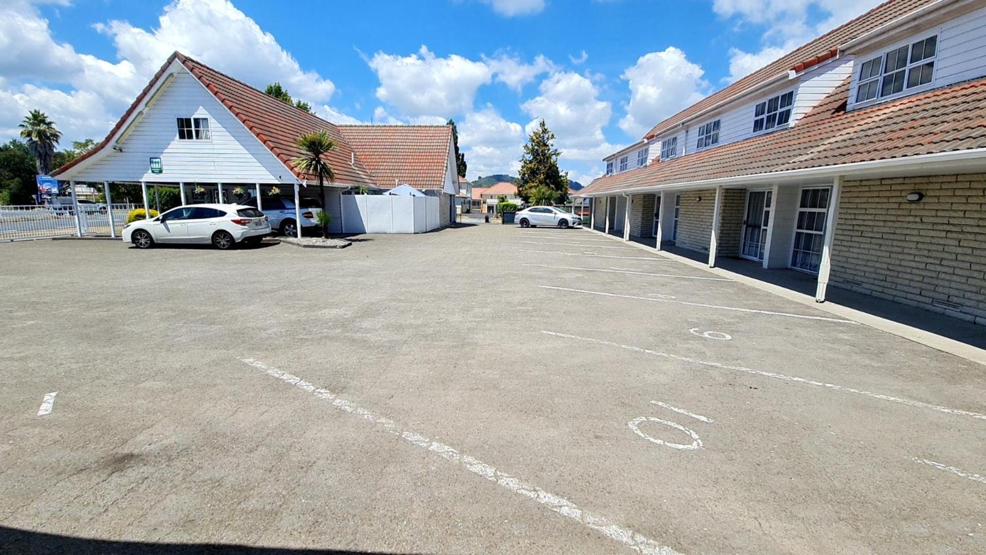 Midwaymotel *