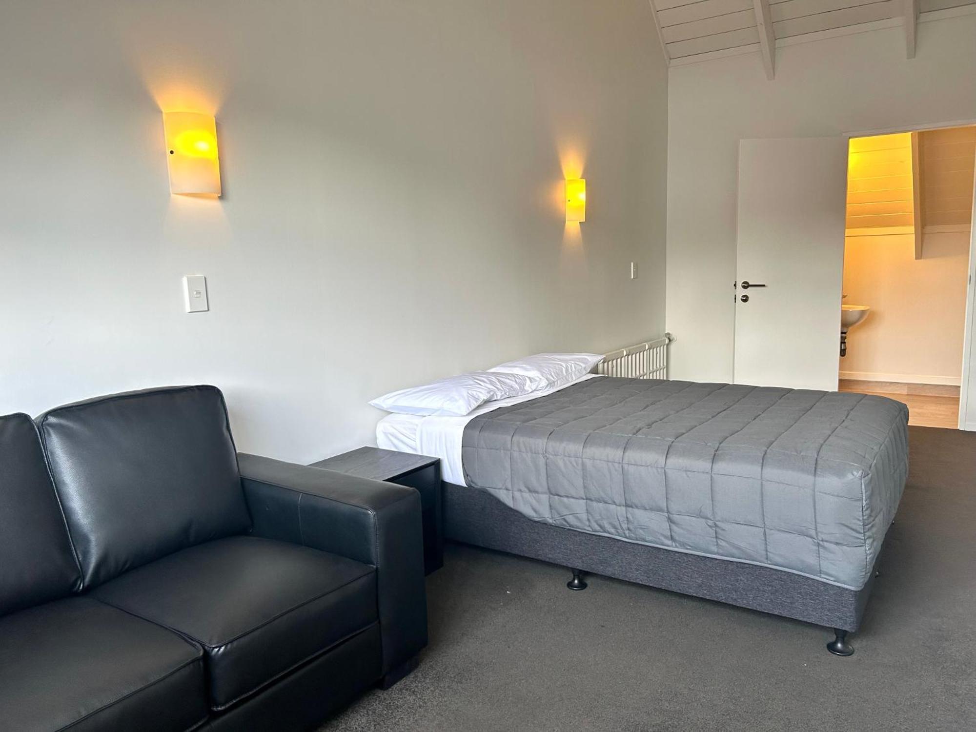 Midwaymotel
