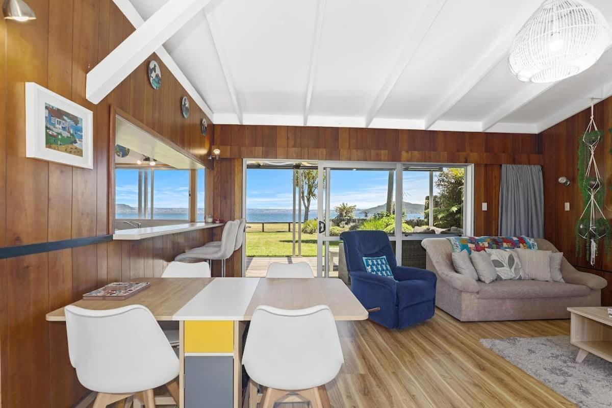 Holiday home Hannah's Bay Lakefront Rotorua