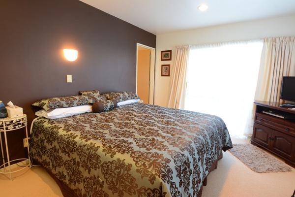 Bed & Breakfast Springwaters 4*