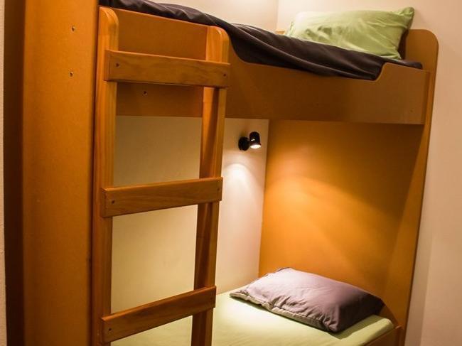 Hostel Rock Solid Backpackers