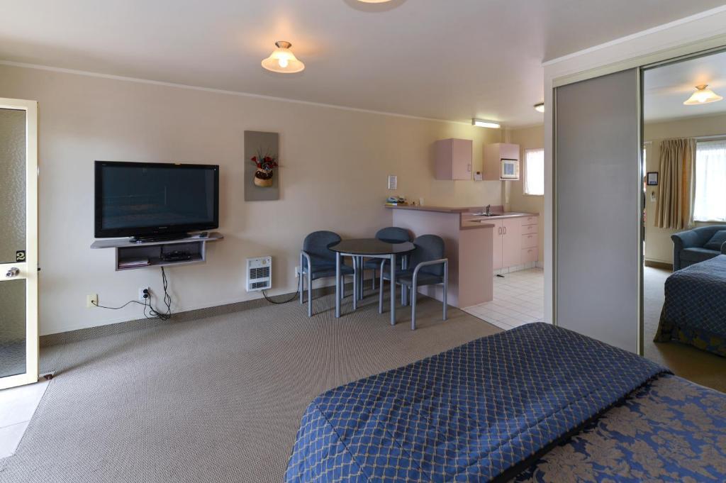 Geneva Motor Motel 4*