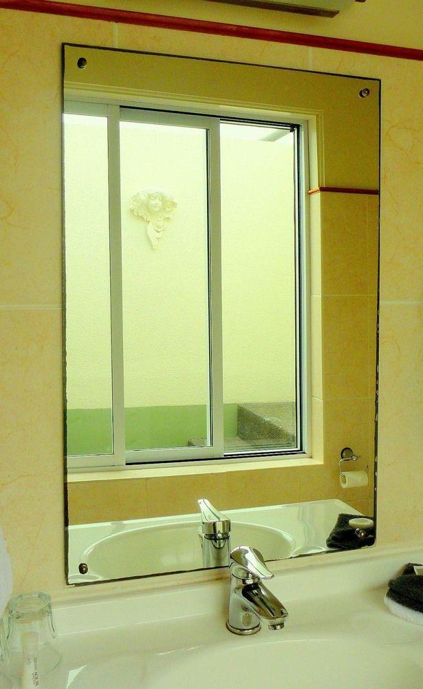 Victoria Motel 4*