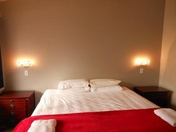 Jack & Di's Lakefront Motel Rotorua