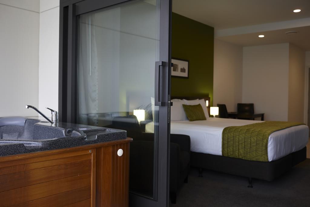 Aparthotel Quest 4*