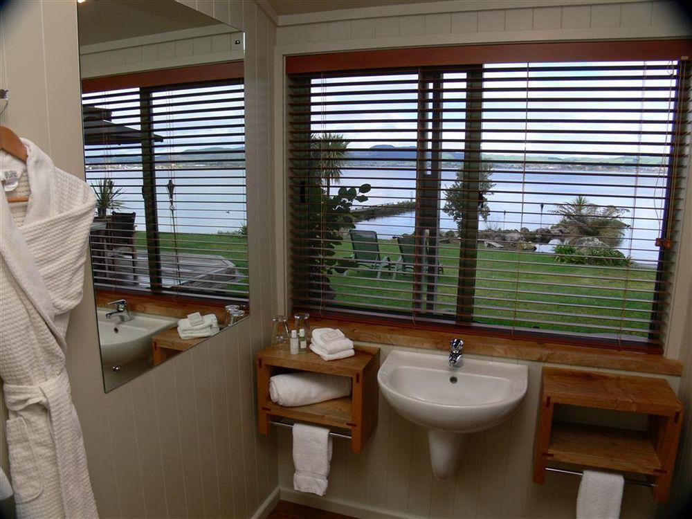 Bed & Breakfast Koura 4*