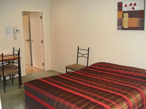Motel Baden - Private Bath 4*