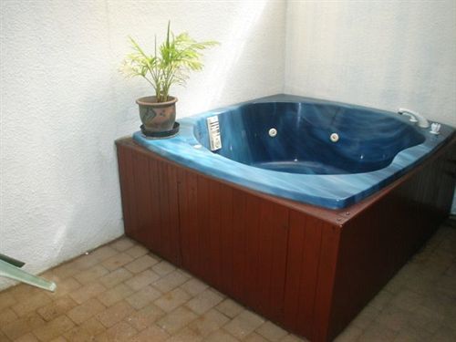 Baden - Private Bath