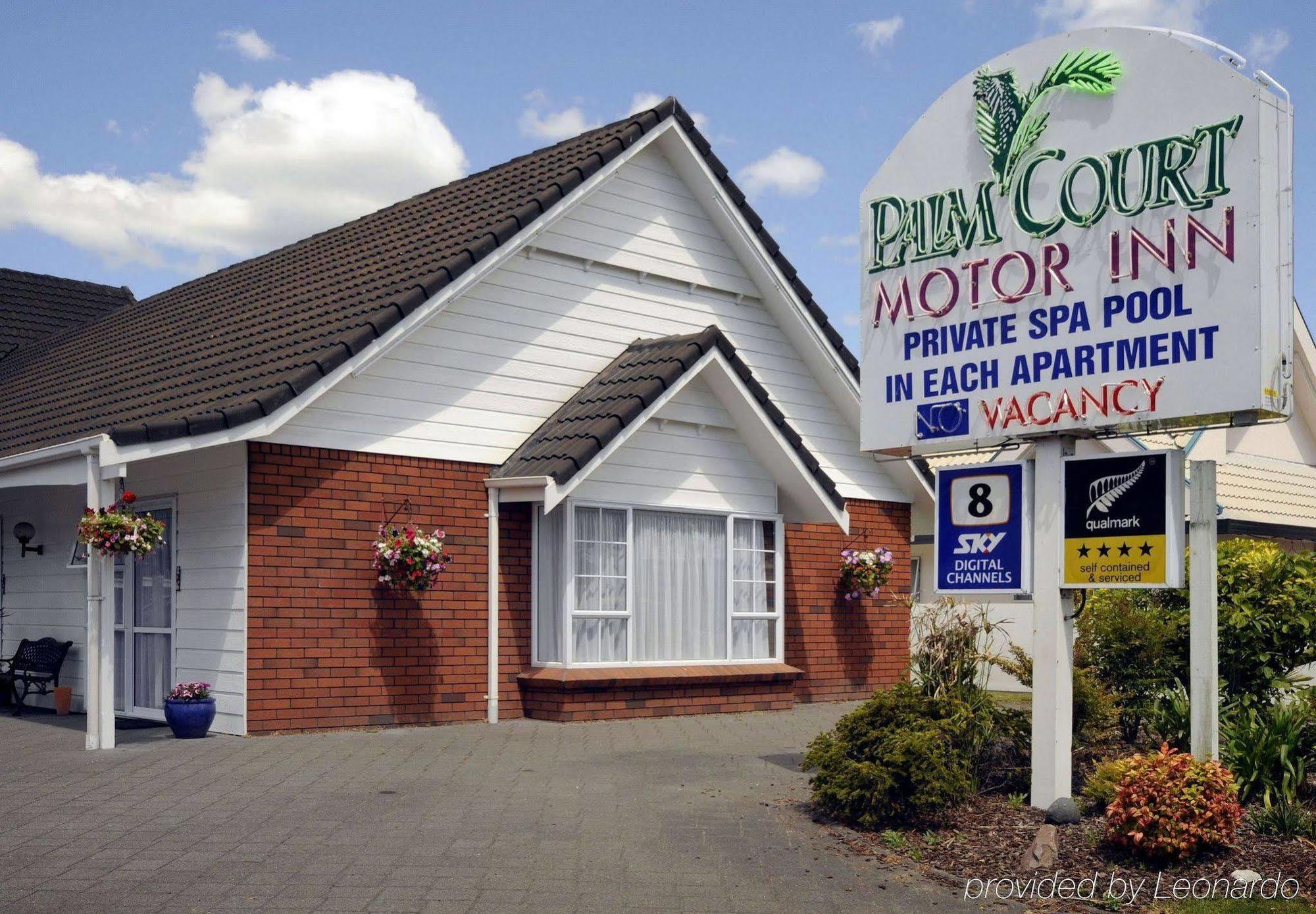 Palm Court Motor