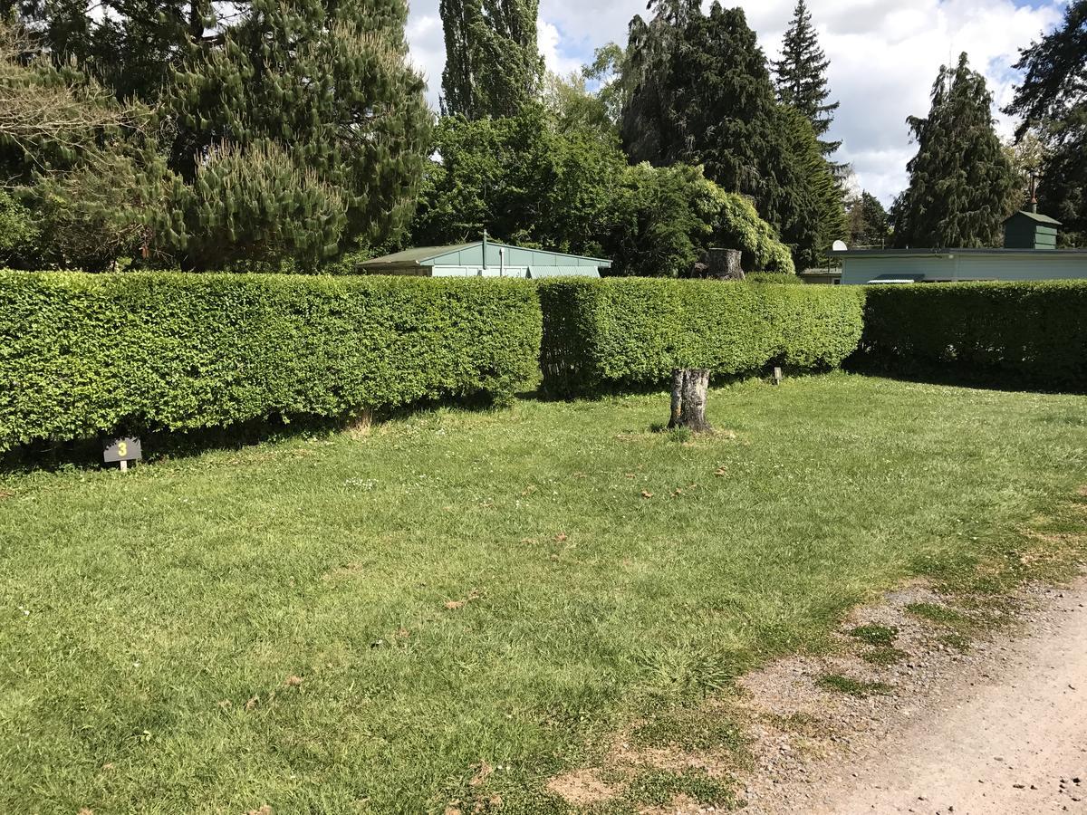 Golden Springs Motel, Holiday Park 3*