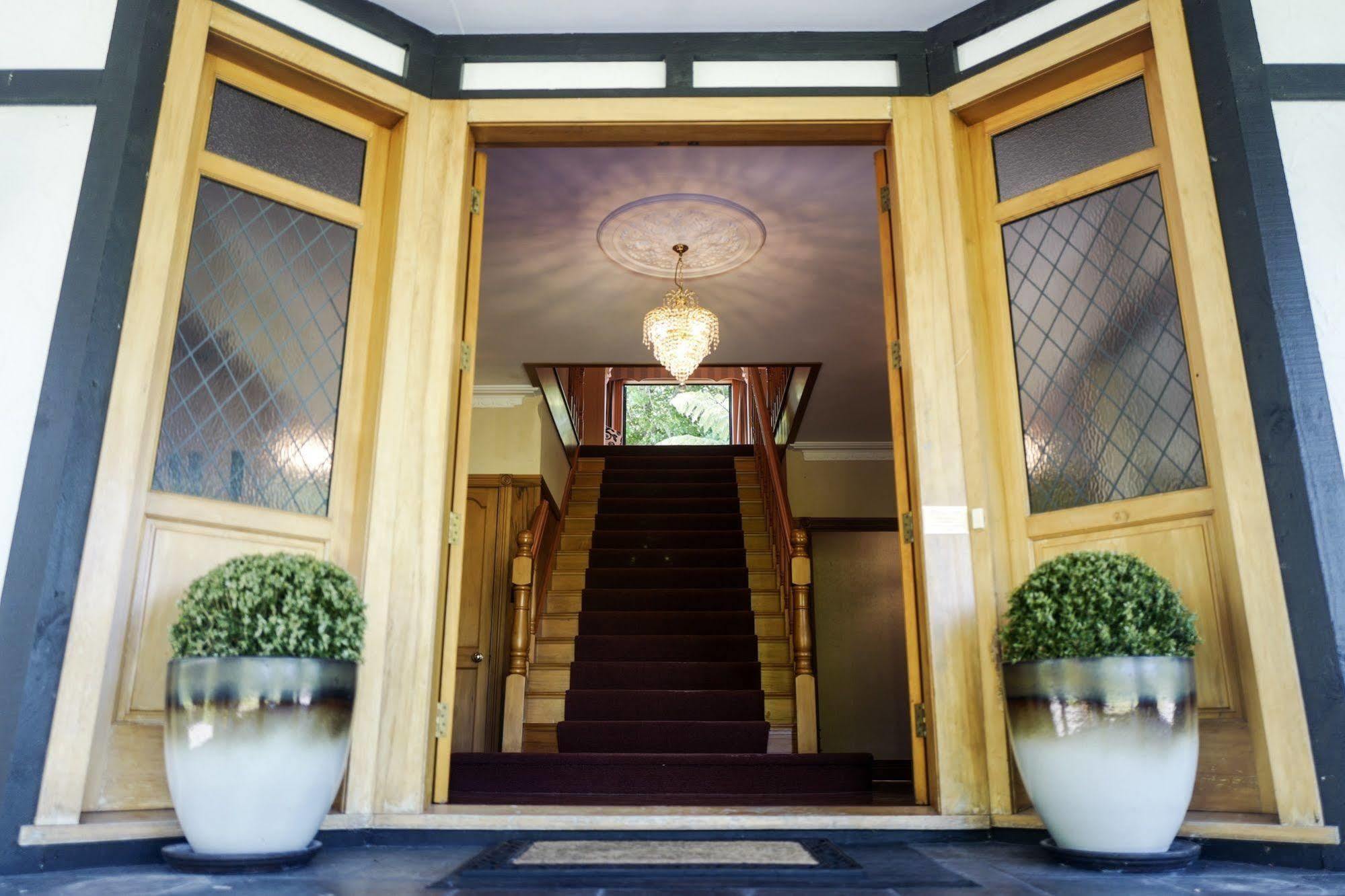 Hamurana Hotel