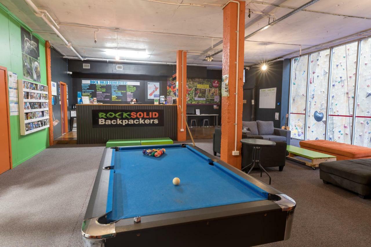 Hostel Rock Solid Backpackers