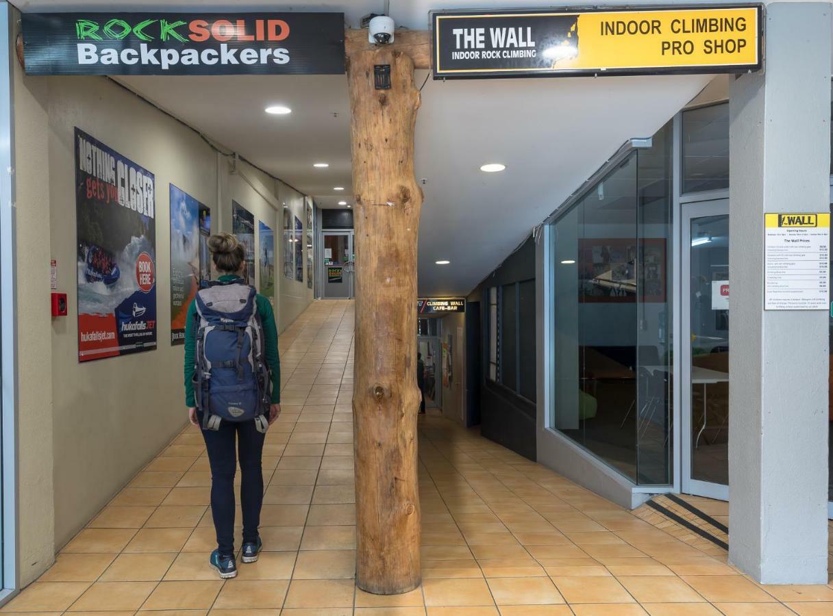Rock Solid Backpackers * Rotorua