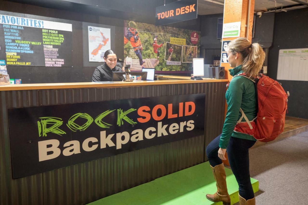 Rock Solid Backpackers Hostel *