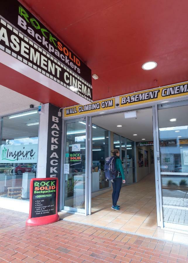 Rock Solid Backpackers Rotorua
