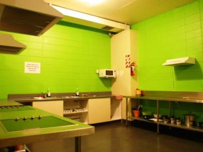 Rock Solid Backpackers Hostel *