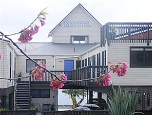 Pohutu 3* Rotorua