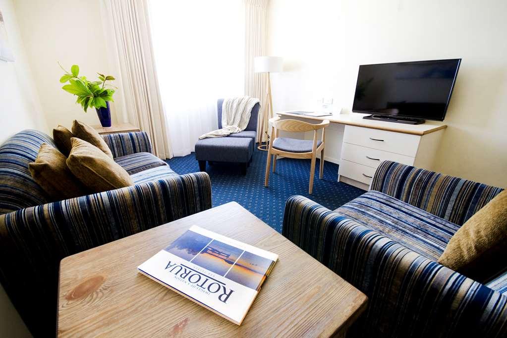 Jetpark Hotel 4*