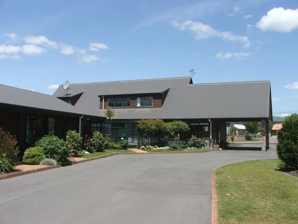 Cedarwood Lakeside & Conference Venue Motel Rotorua