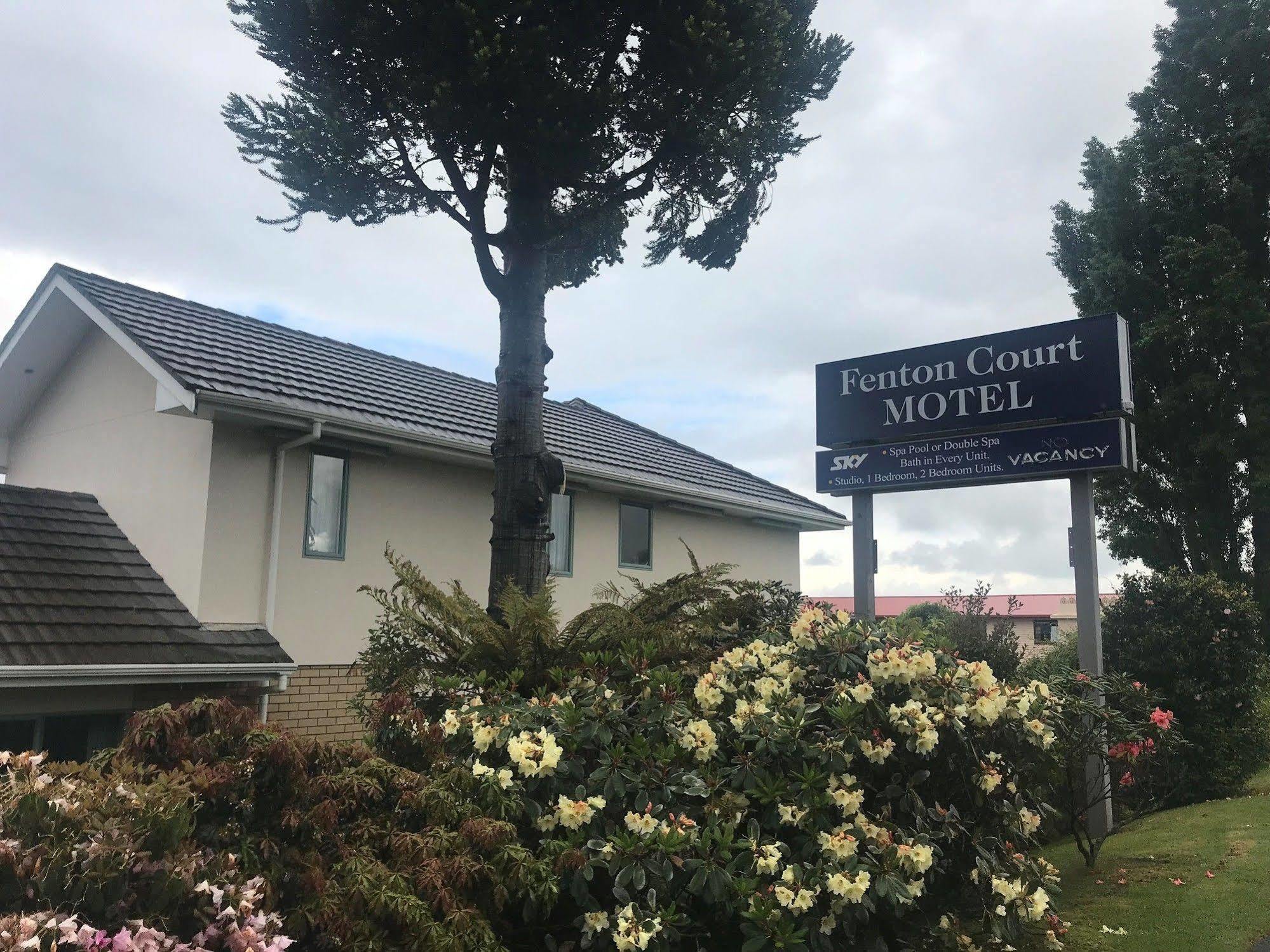 Fenton Court Motel